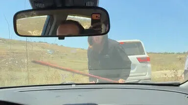 Filistin topraklarını gasbeden İsrailliler, Batı Şeria’da CNN ekibinin de olduğu gazetecilere saldırdı