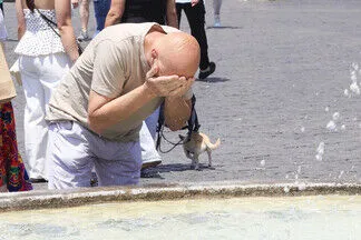 Avrupa’da aşırı sıcaklar klimayı temel ihtiyaç haline getiriyor