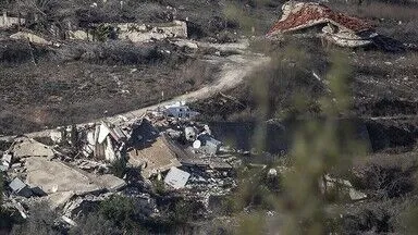 İsrail, ateşkese rağmen Lübnan’ın güneyinde çok sayıda evi yıktı