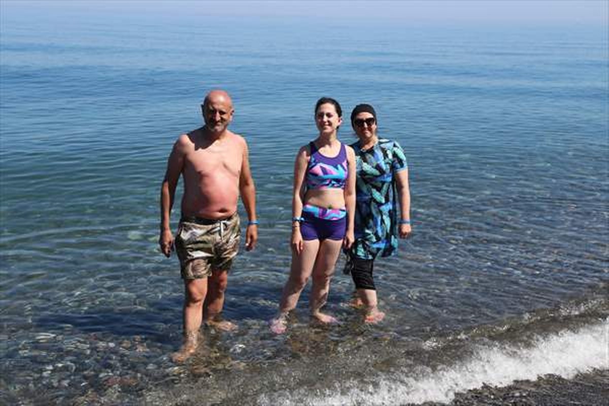Kastamonu’da deniz suyu sıcaklığının 13 derece olması dikkati çekti