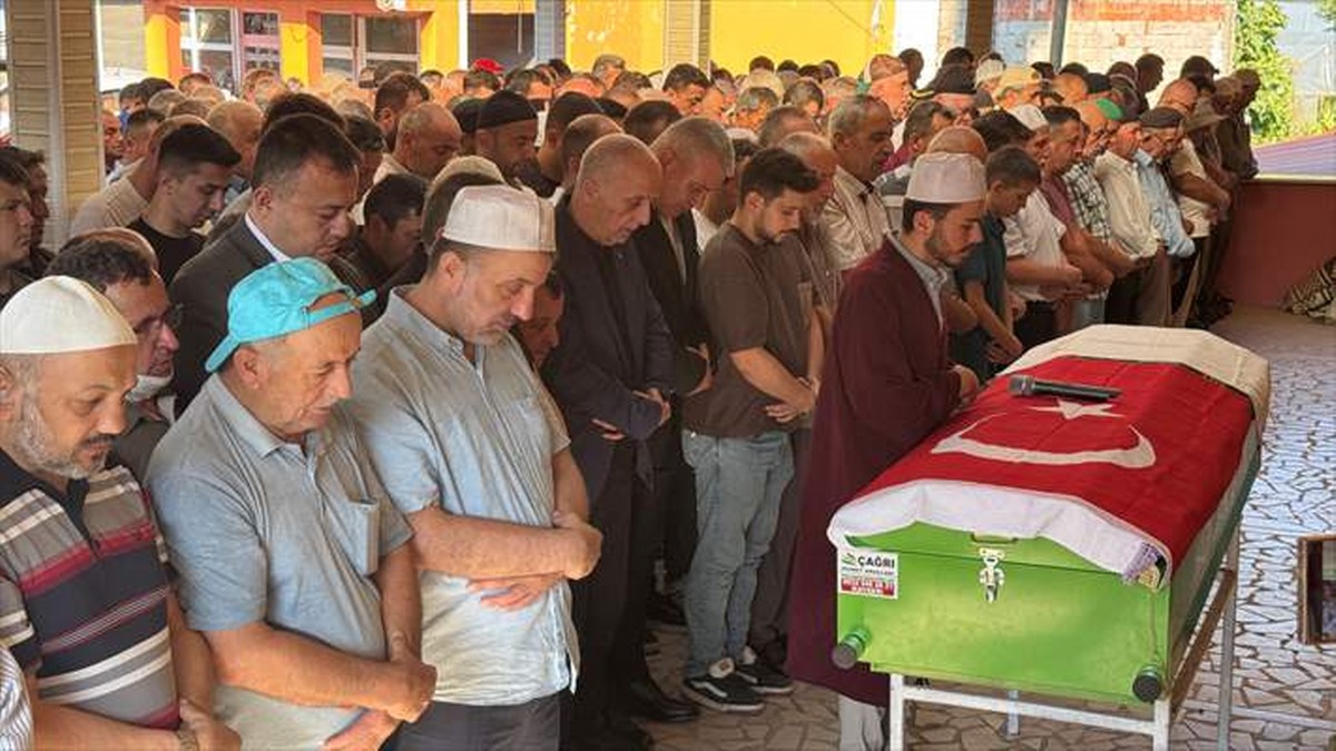 Ankara’daki maden kazasında ölen işçinin cenazesi Zonguldak’ta defnedildi