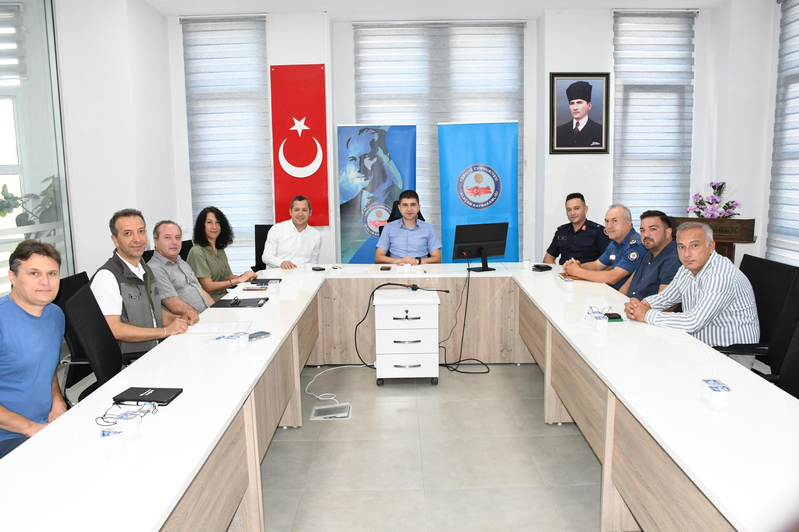 Alaçam’da Sokak Hayvanları Koruma Kurulu Toplantısı gerçekleştirildi