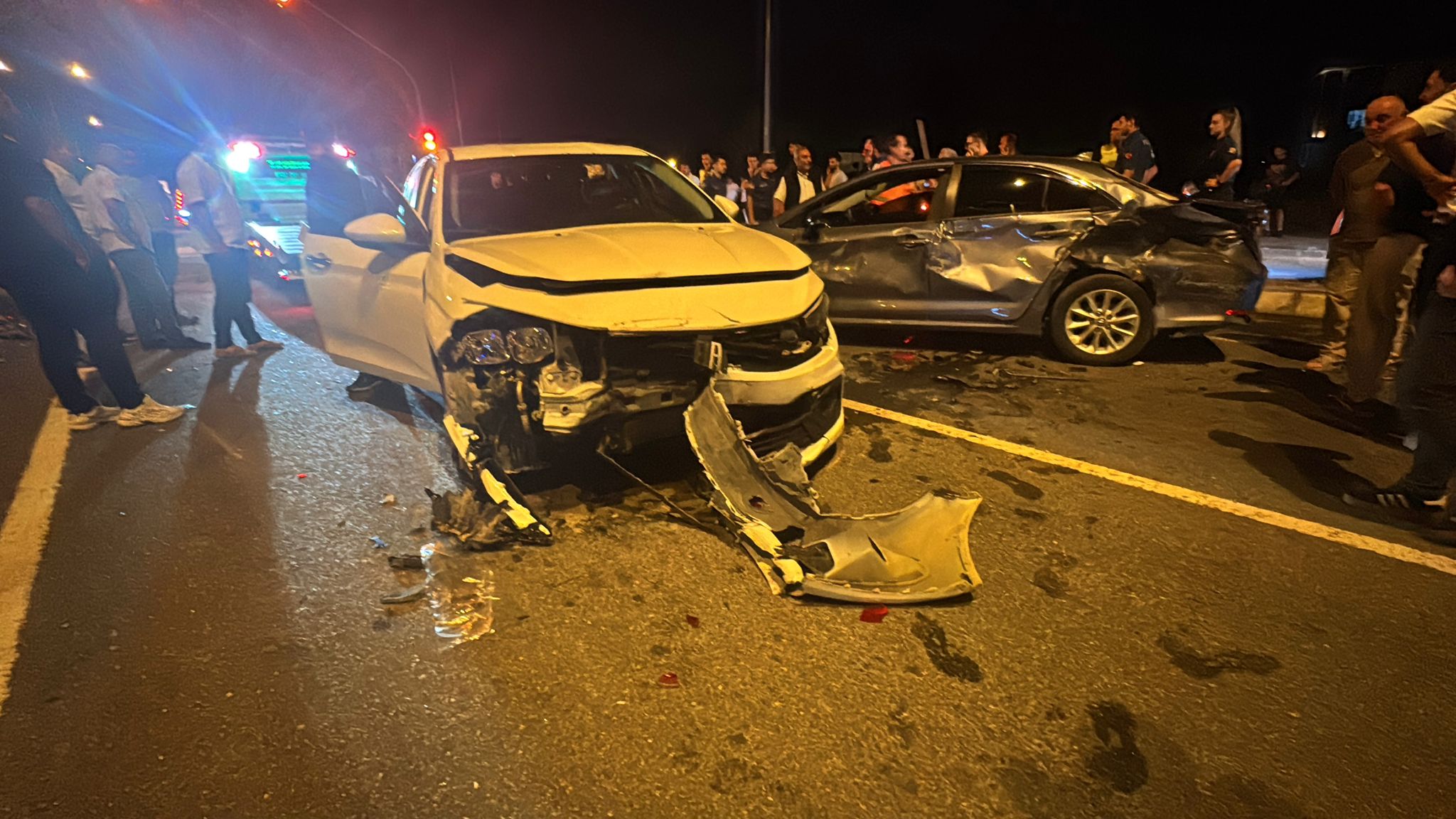 Düzce’de zincirleme trafik kazasında 2 kişi yaralandı