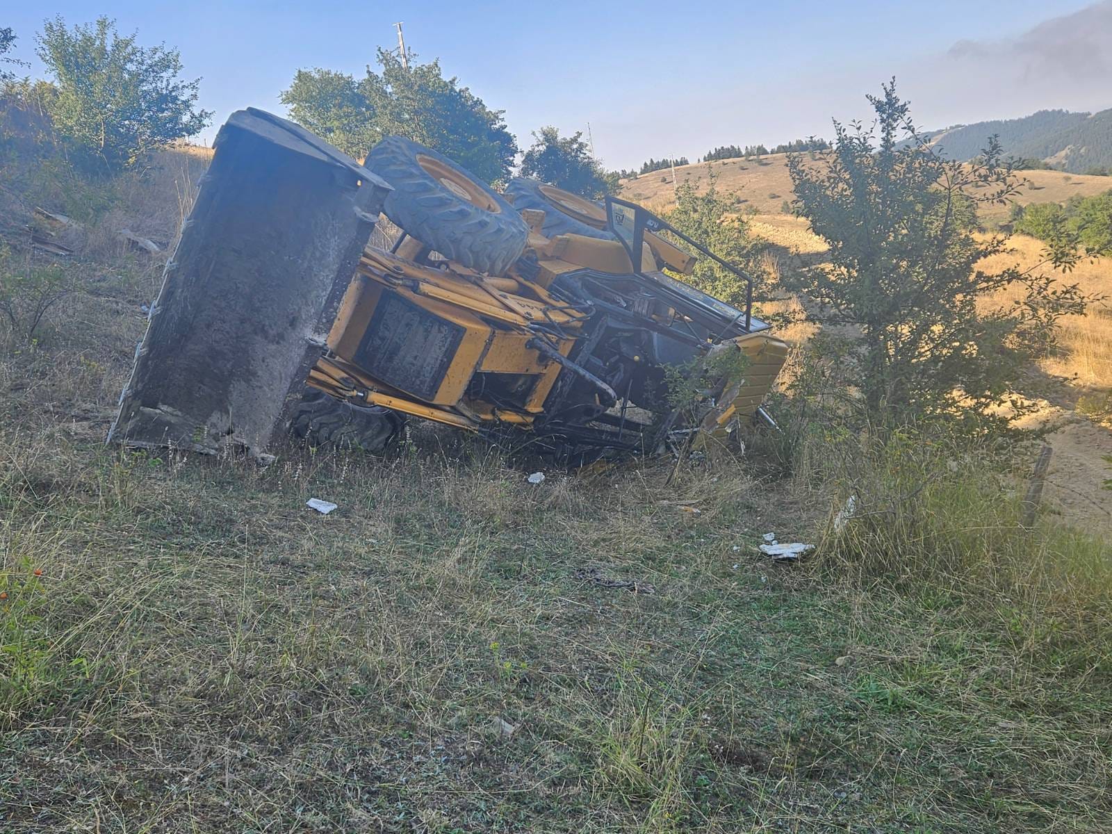 Samsun’da devrilen iş makinesinin operatörü öldü