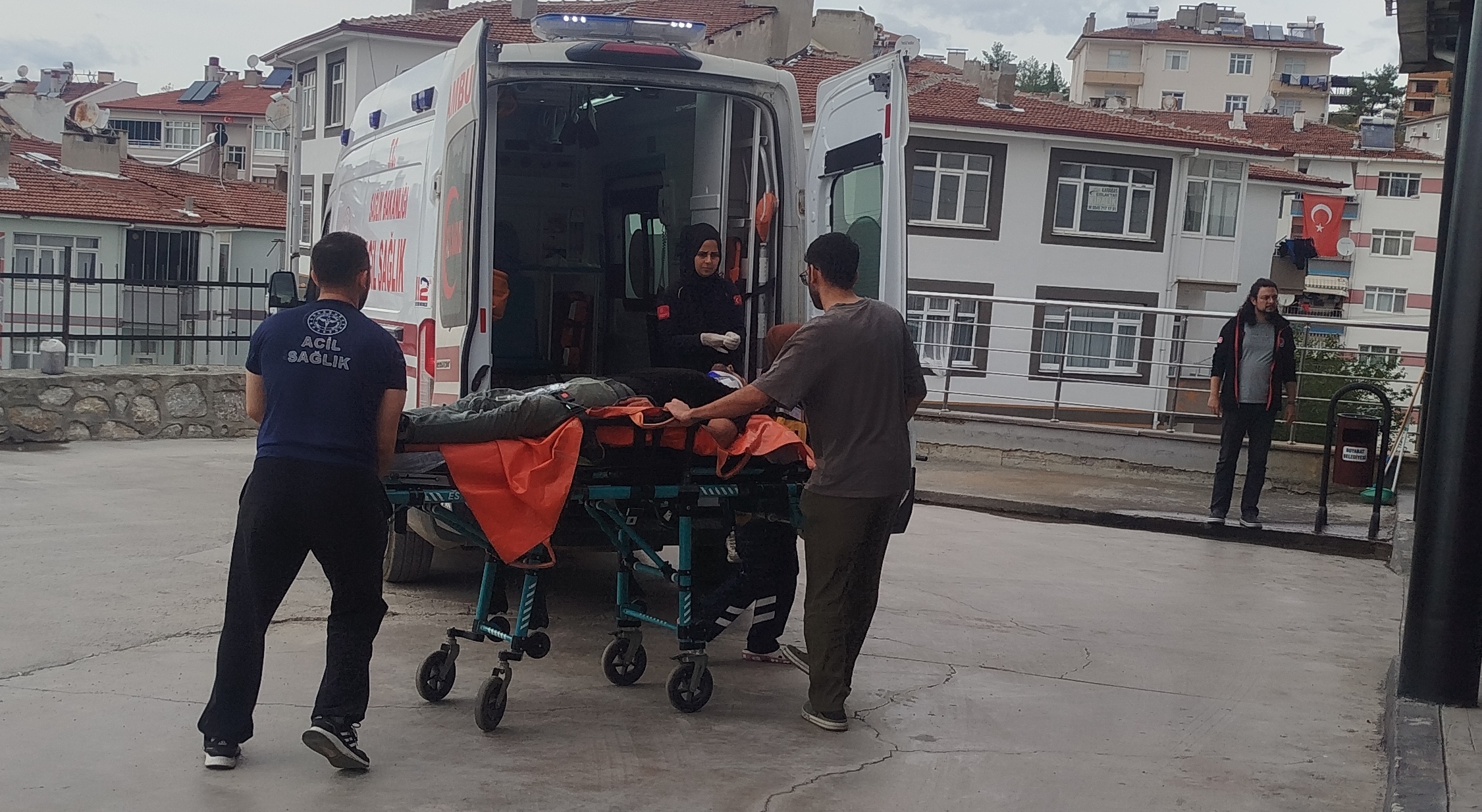Sinop’ta kardeşler arasında çıkan kavgada 2 kişi yaralandı