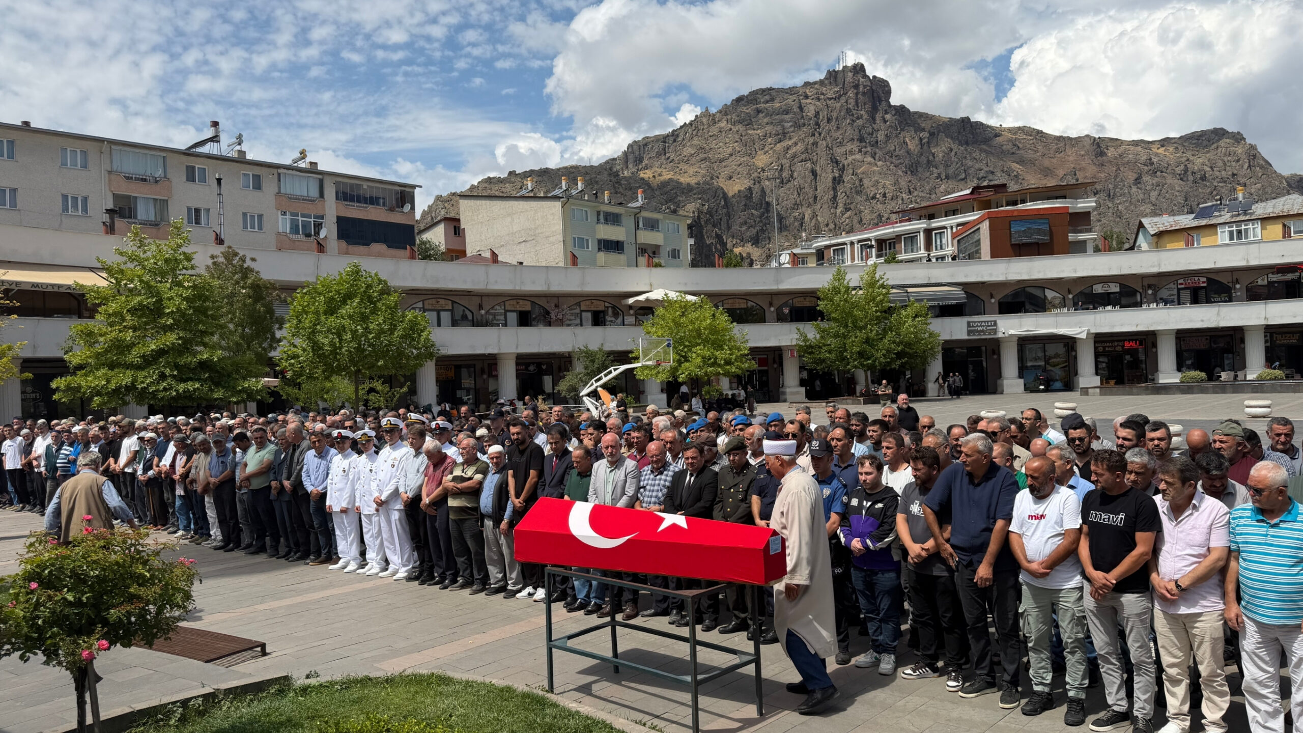 Uzman Çavuş Gökberk Gürler’in cenazesi Giresun’da defnedildi