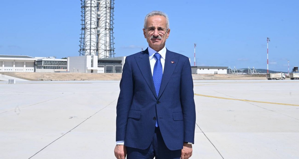 Ulaştırma ve Altyapı Bakanı Abdulkadir Uraloğlu: “2026 yılının başından bu yana 237 bin 40 kişi İHA pilotu olmak için başvuruda bulundu”