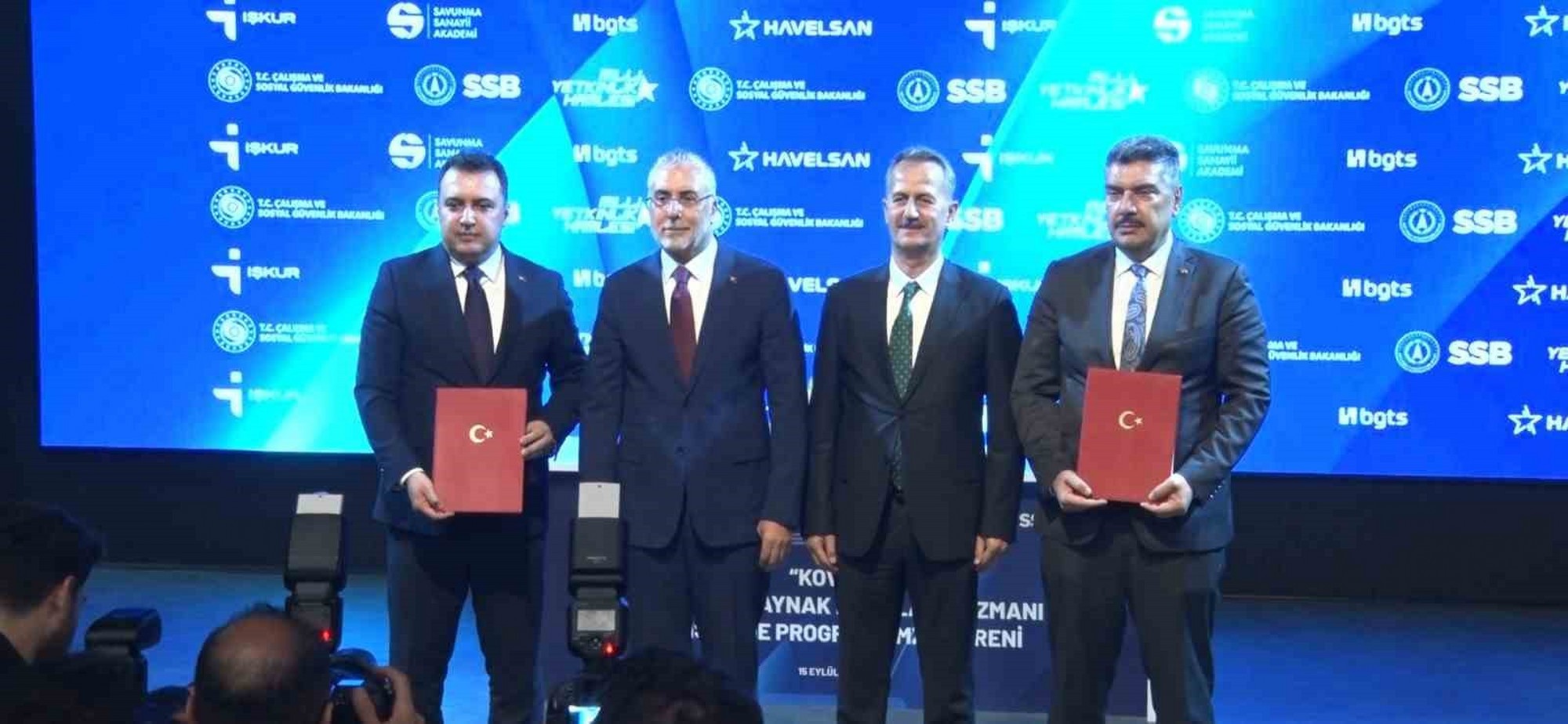 Bakan Işıkhan: “Bir yıl içerisinde 500 gencimizi KOVAN alanında uzmanlaştırmayı hedefliyoruz”