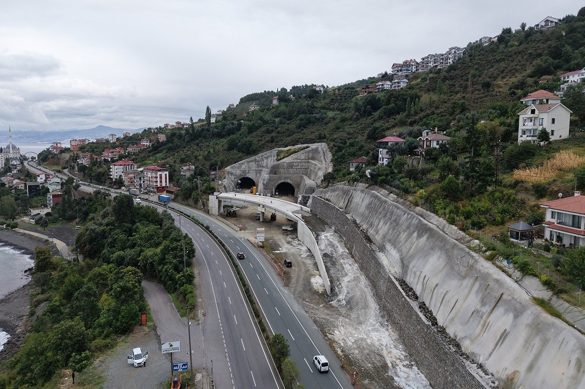 Güney Çevre Yolu yapım çalışmaları hız kesmeden devam ediyor