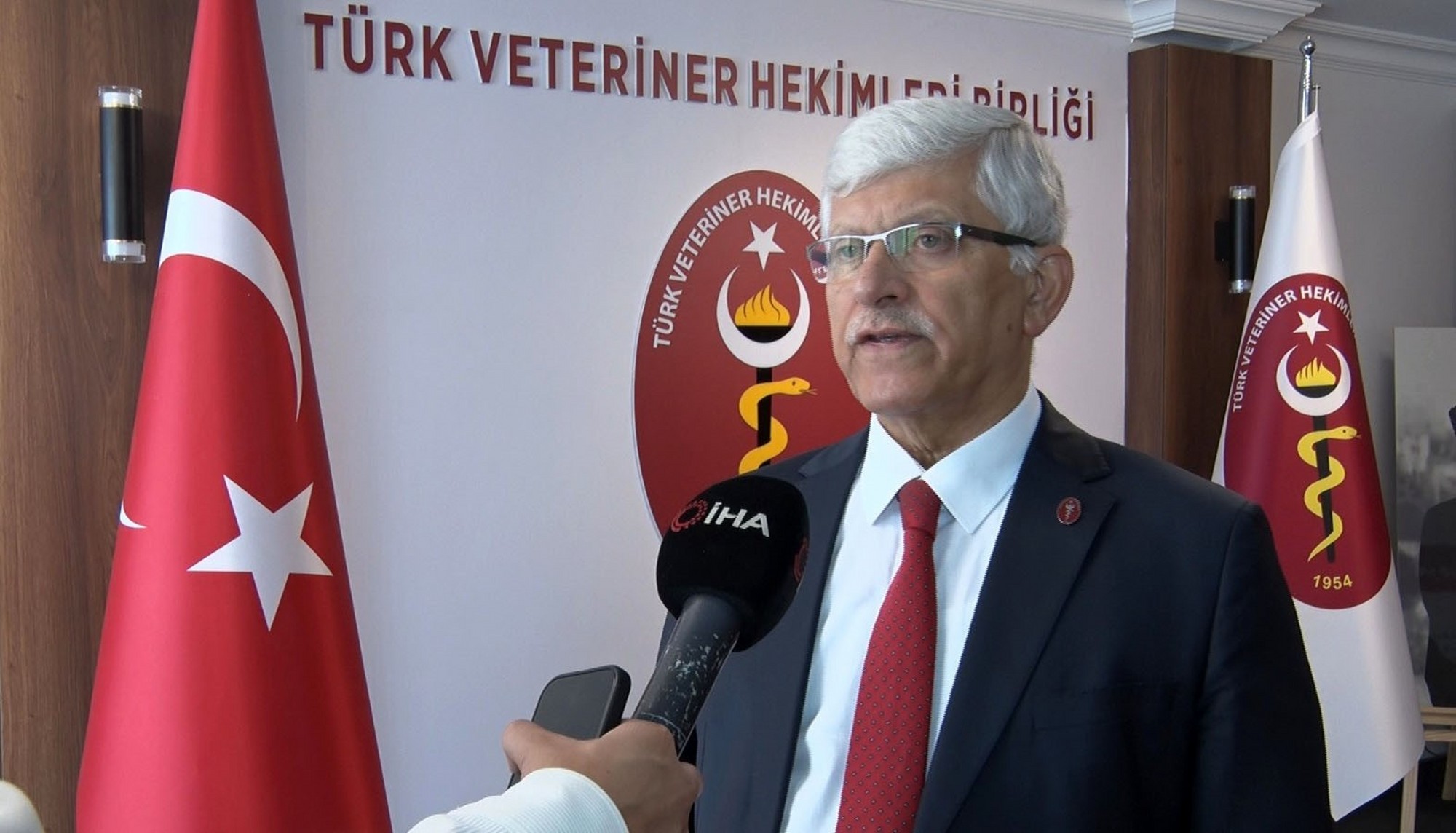 TVHB Başkanı Eroğlu: “Kuduz yüzde 99,9 ölümle sonuçlanan ama aynı zamanda da yüzde 100 önlenebilen bir hastalık”