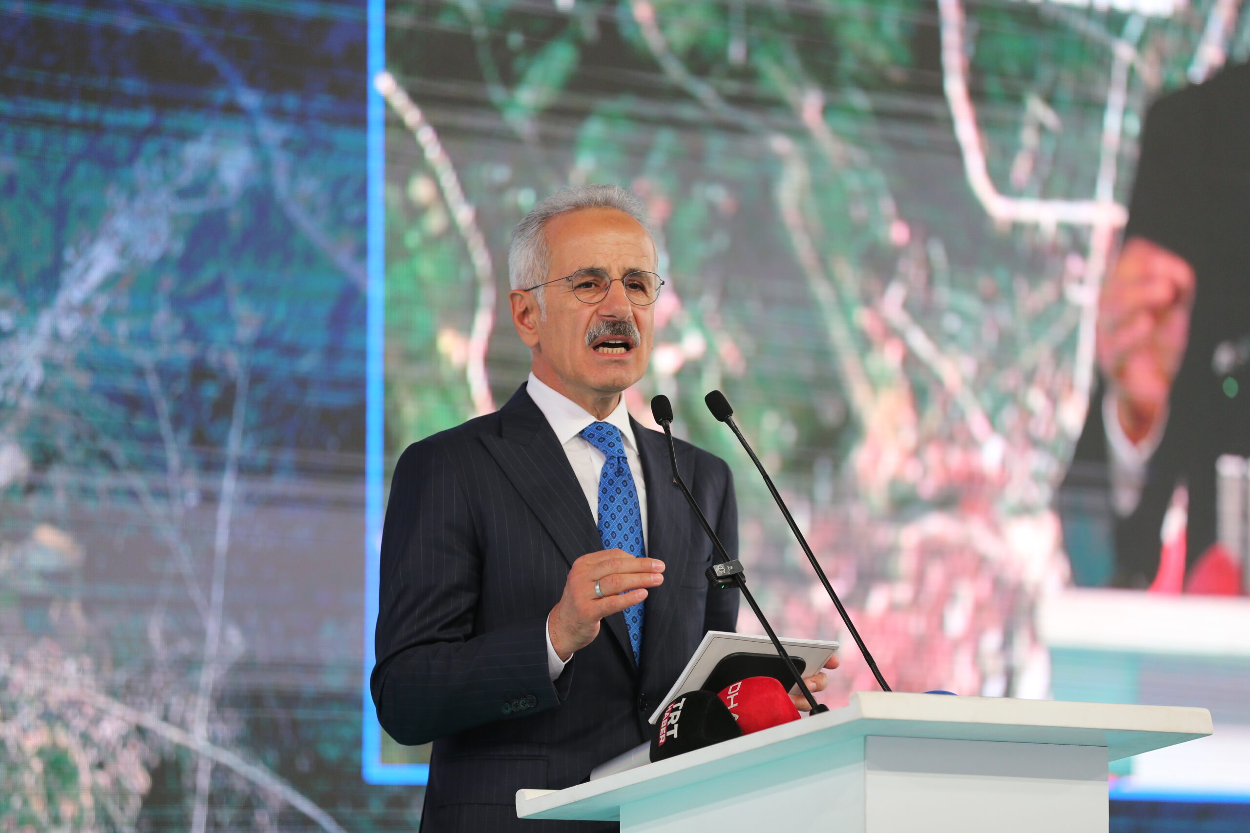 Bakan Uraloğlu, Samsun Şehir Hastanesi Tramvay Hattı Temel Atma Töreni’nde konuştu: