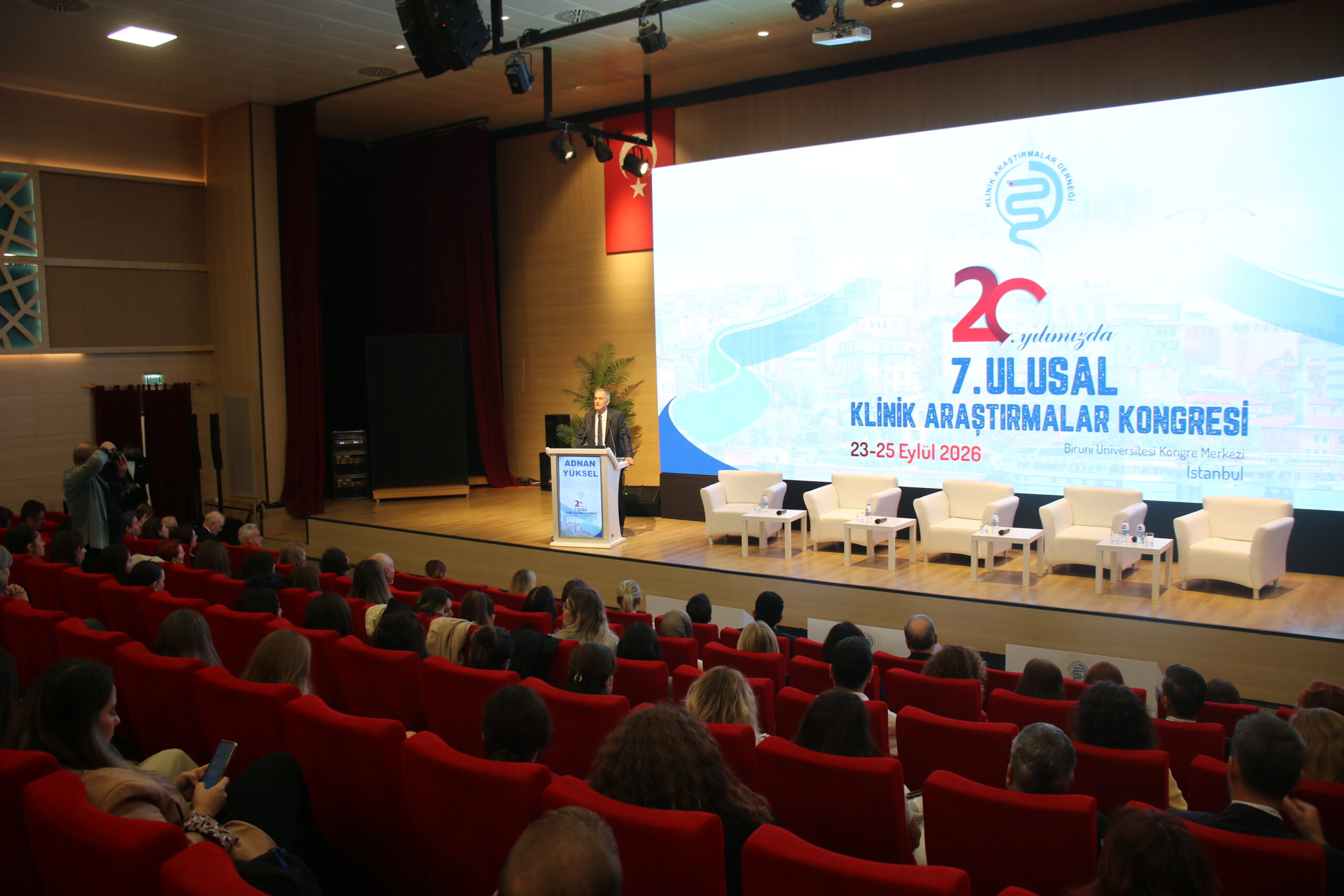 Biruni Üniversitesinin ev sahipliğinde 7. Ulusal Klinik Araştırmalar Kongresi başladı