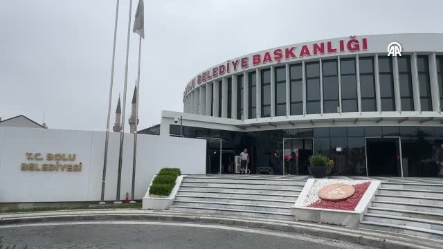 Bolu Belediyesinde “araç kiralamada usulsüzlüğe” ilişkin soruşturmada 22 zanlı hakkında gözaltı kararı