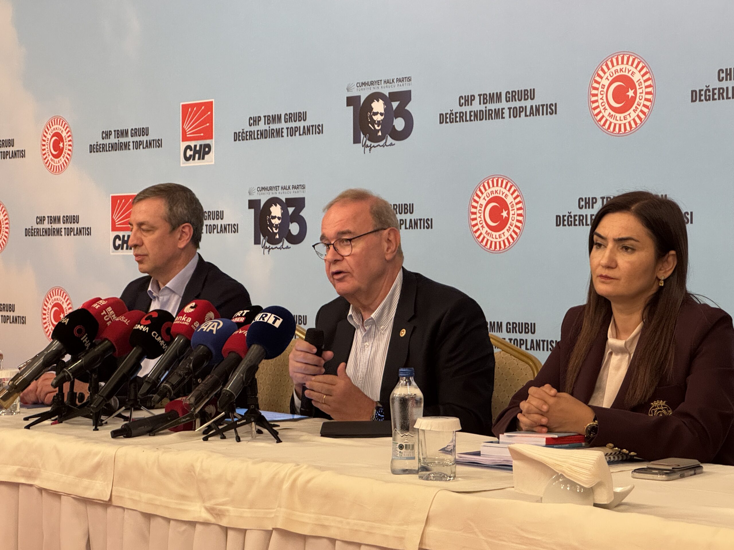 CHP Grup Başkanı Öztrak, Bolu’da CHP Değerlendirme Toplantısı’nda konuştu: