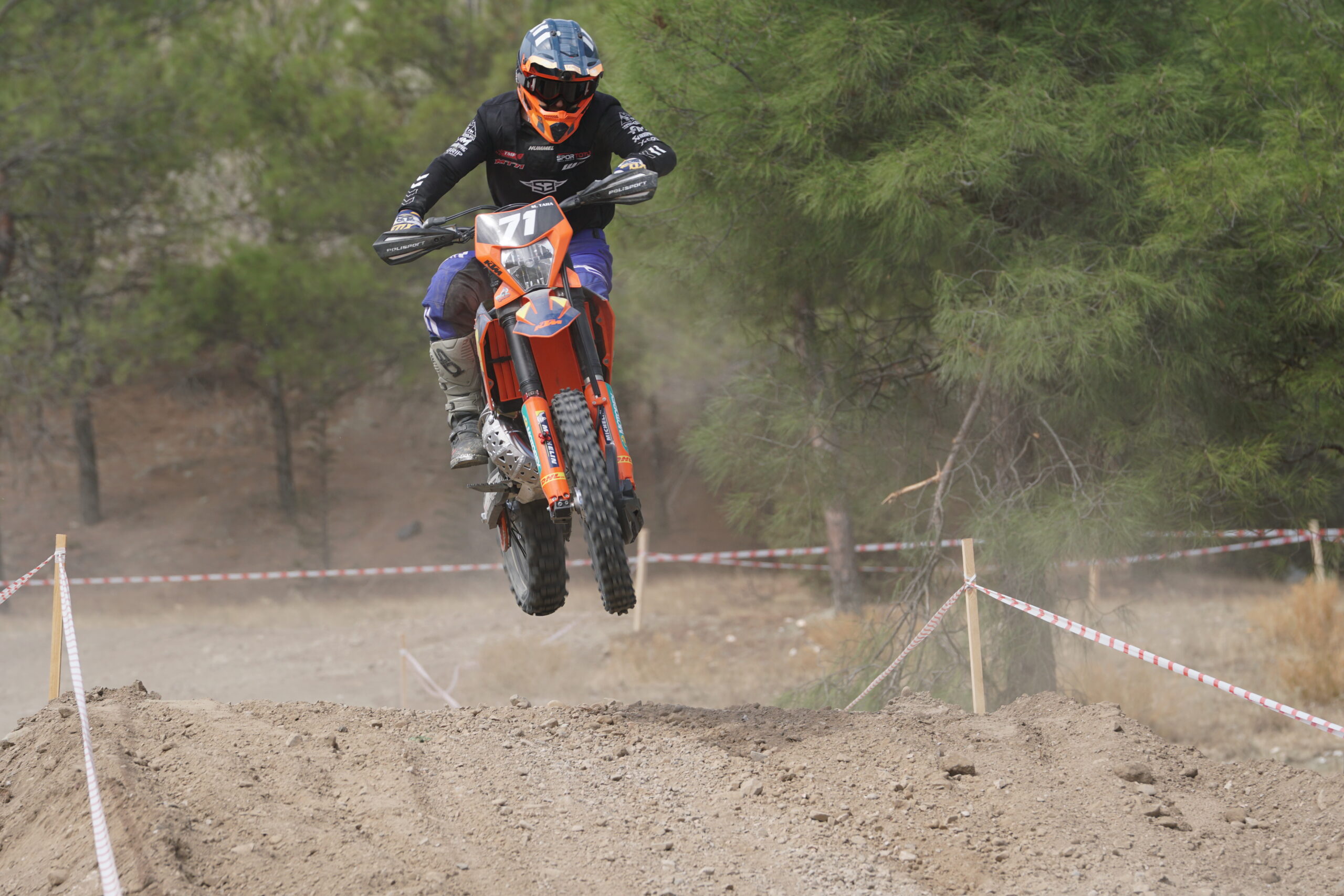 Çorum’da Enduro Motosiklet Yarışları yapıldı