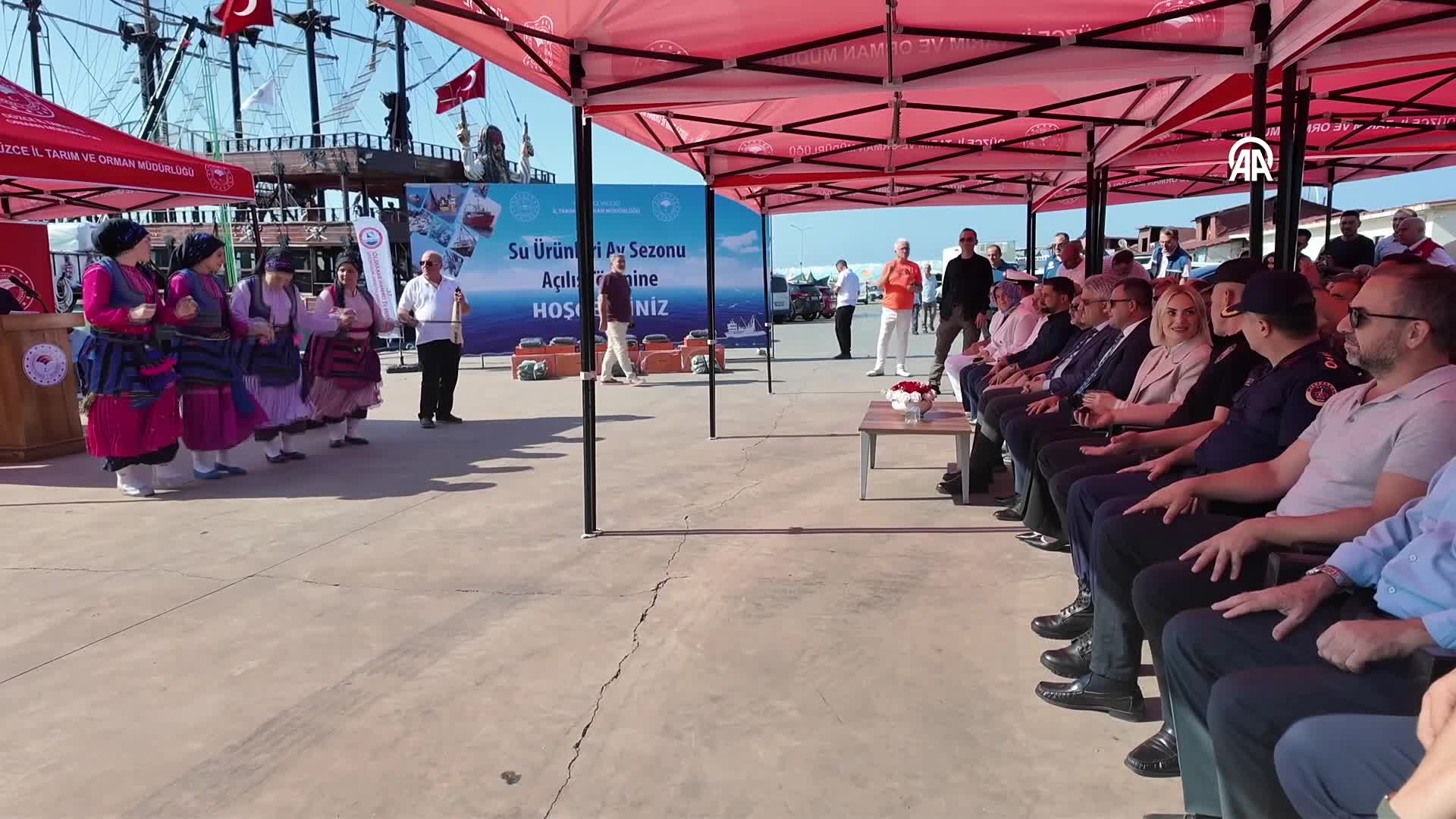 Düzce’de “Su Ürünleri Av Sezonu Açılışı ve Balıkçılık Ekipman Dağıtım Töreni” düzenlendi