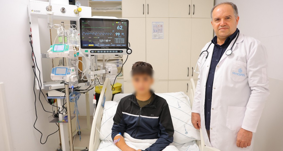 Tuz ruhunu su zanneden 14 yaşındaki çocuk ölümden döndü