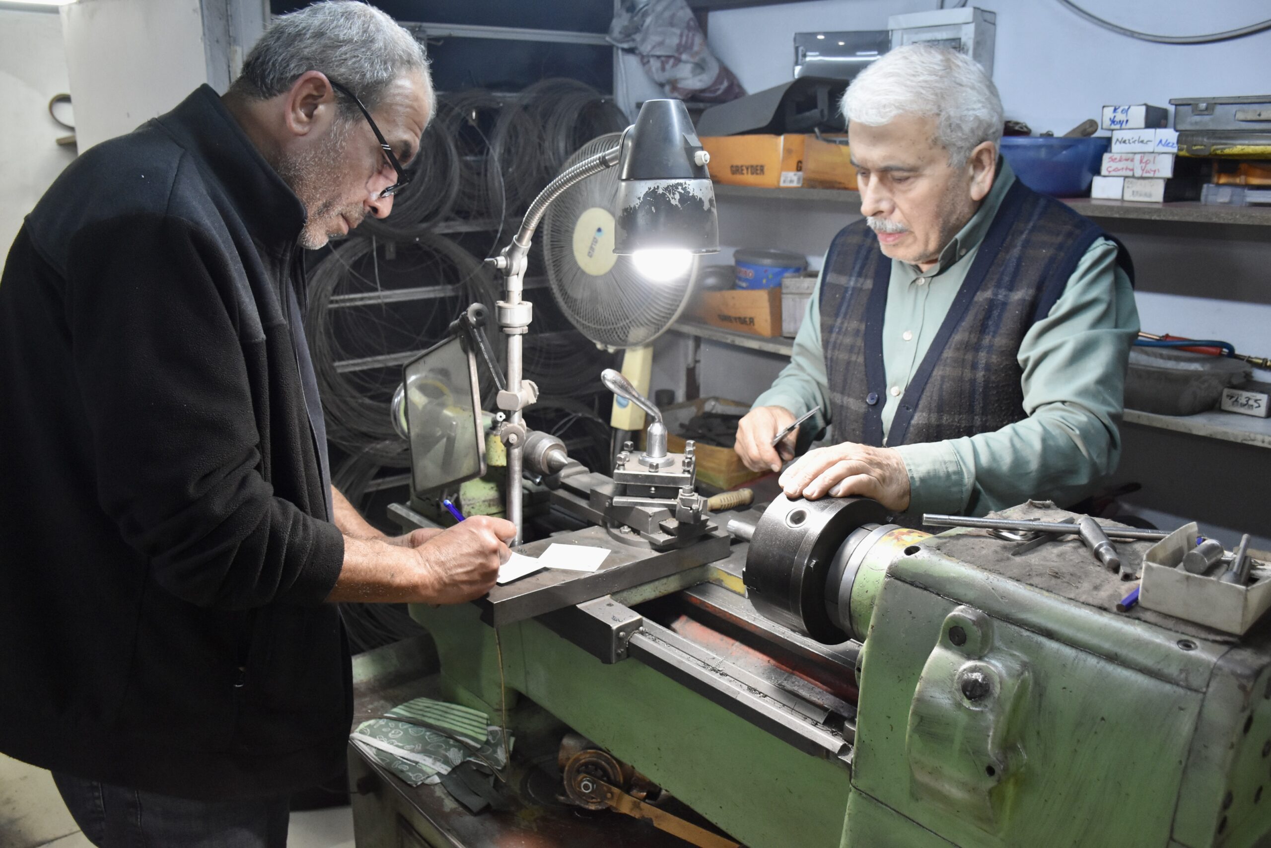 Mesleğini ilk günkü heyecanla sürdüren 62 yıllık tornacı “Yılın Ahisi” seçildi