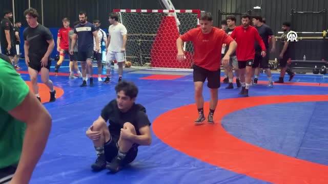 Milli güreşçi Ahmet Duman’ın hedefi önce dünya şampiyonası ardından olimpiyatta madalya