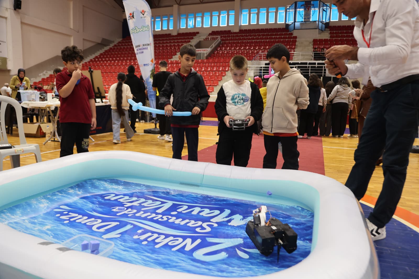 Samsun’da “2 Nehir, 1 Deniz: Samsun’da Mavi Vatan” bilim şenliği başladı