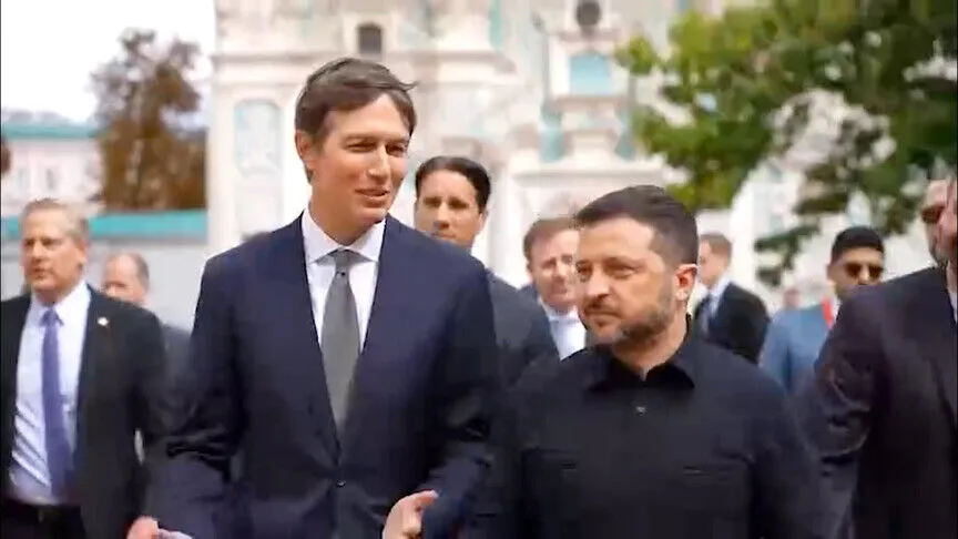 Zelenskiy, ABD Başkanı Trump’ın özel temsilcileri Witkoff ve Kushner’le bir araya geldi