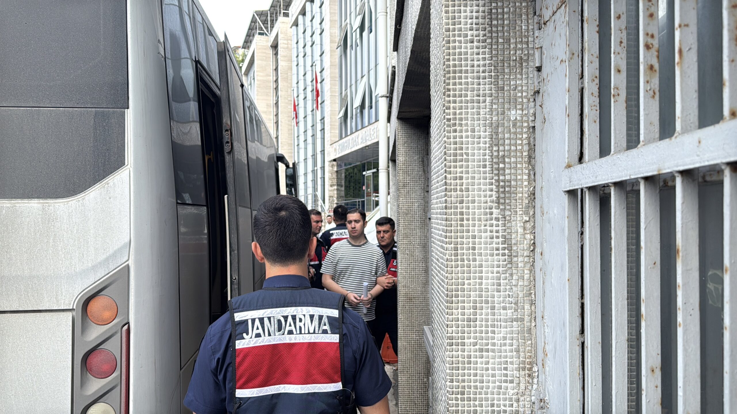 Zonguldak’taki terör örgütü davasında 4 sanığın yargılanmasına başlandı