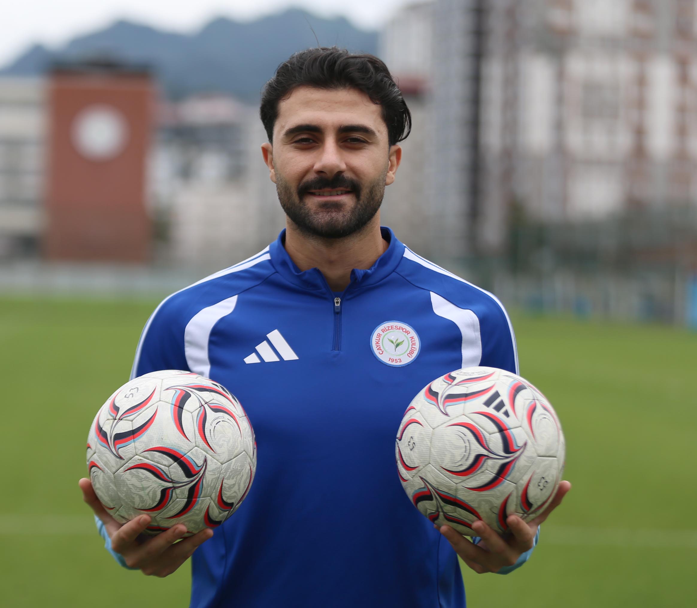 Çaykur Rizesporlu oyuncu Emrecan, Fenerbahçe ile yapacakları maçı değerlendi: