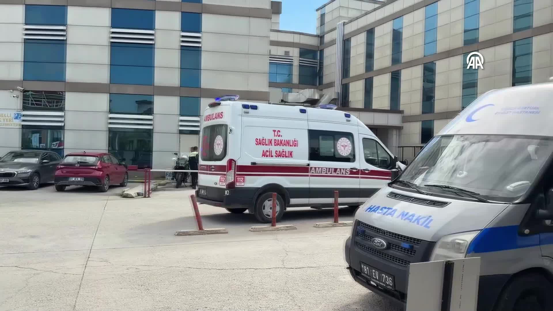 Düzce’de 25 işçi gıda zehirlenmesi şüphesiyle hastaneye başvurdu