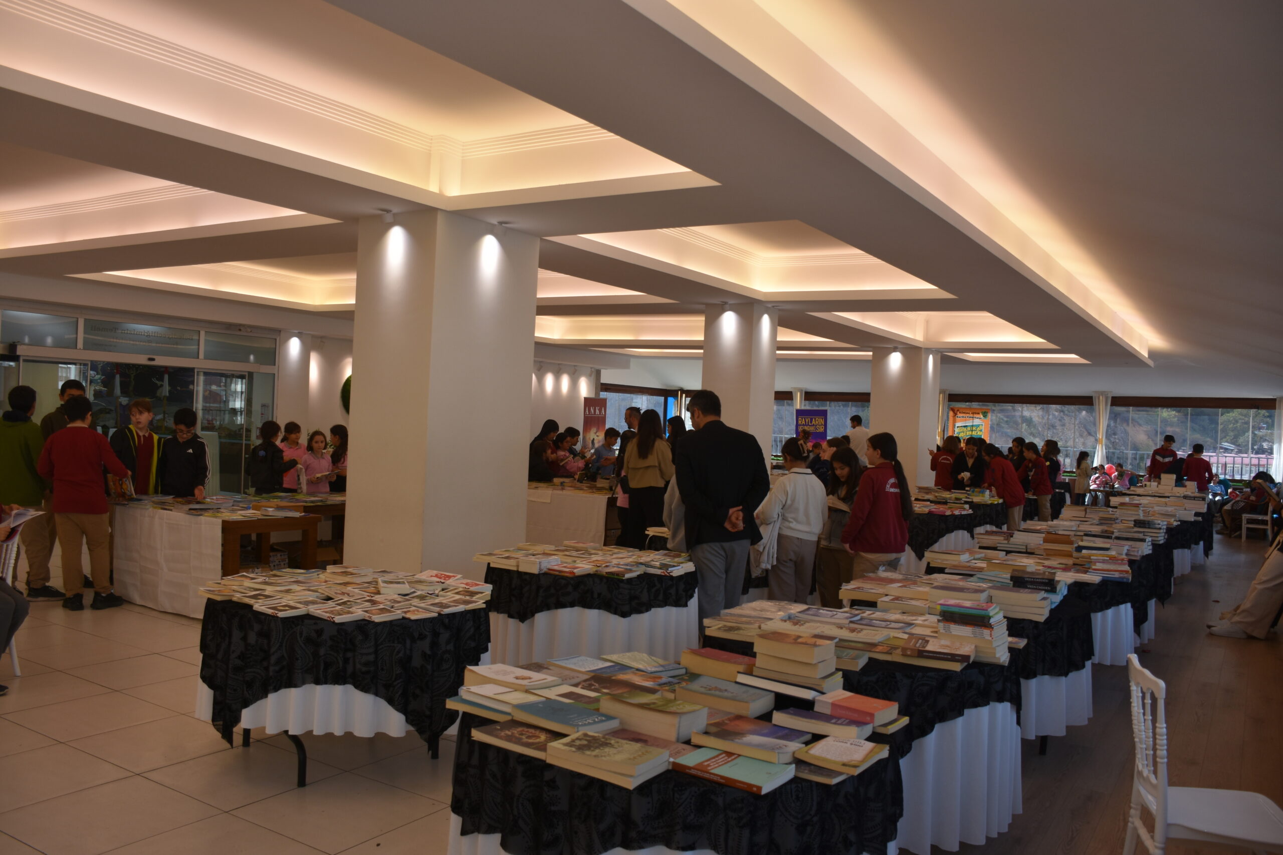 Gümüşhane’de 3. Talat Ülker Kitap Fuarı başladı