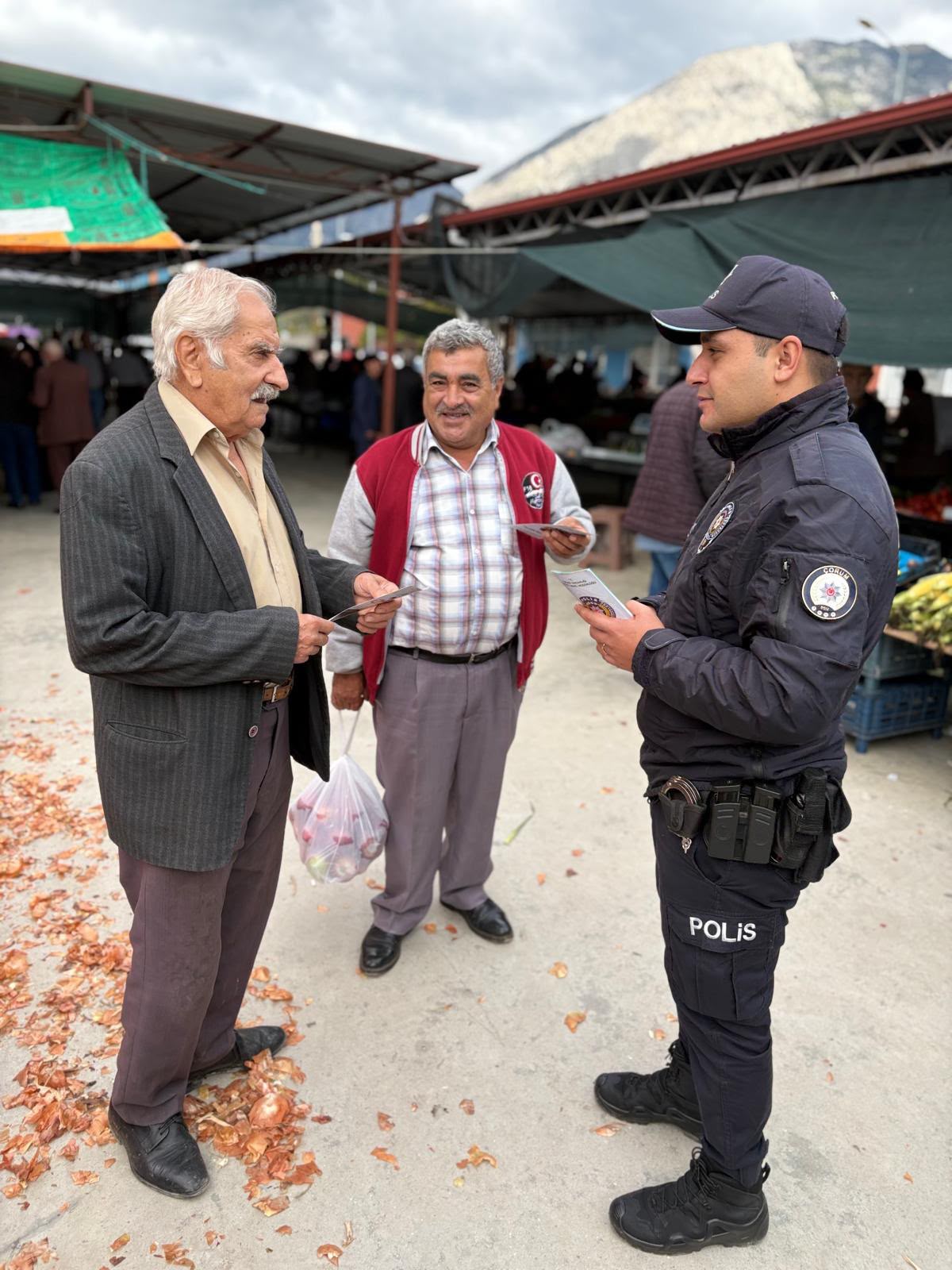 Kargı’da polis dolandırıcılığa karşı vatandaşları uyardı