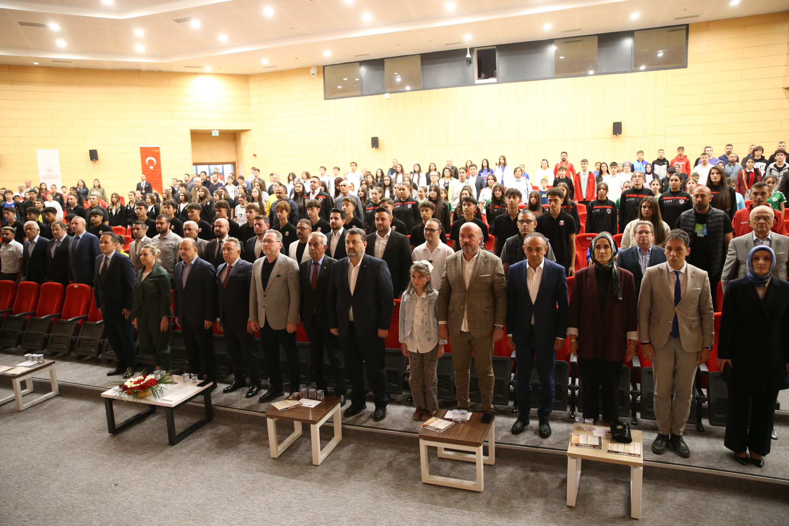 Kastamonu’da başarılı sporcular ödüllendirildi