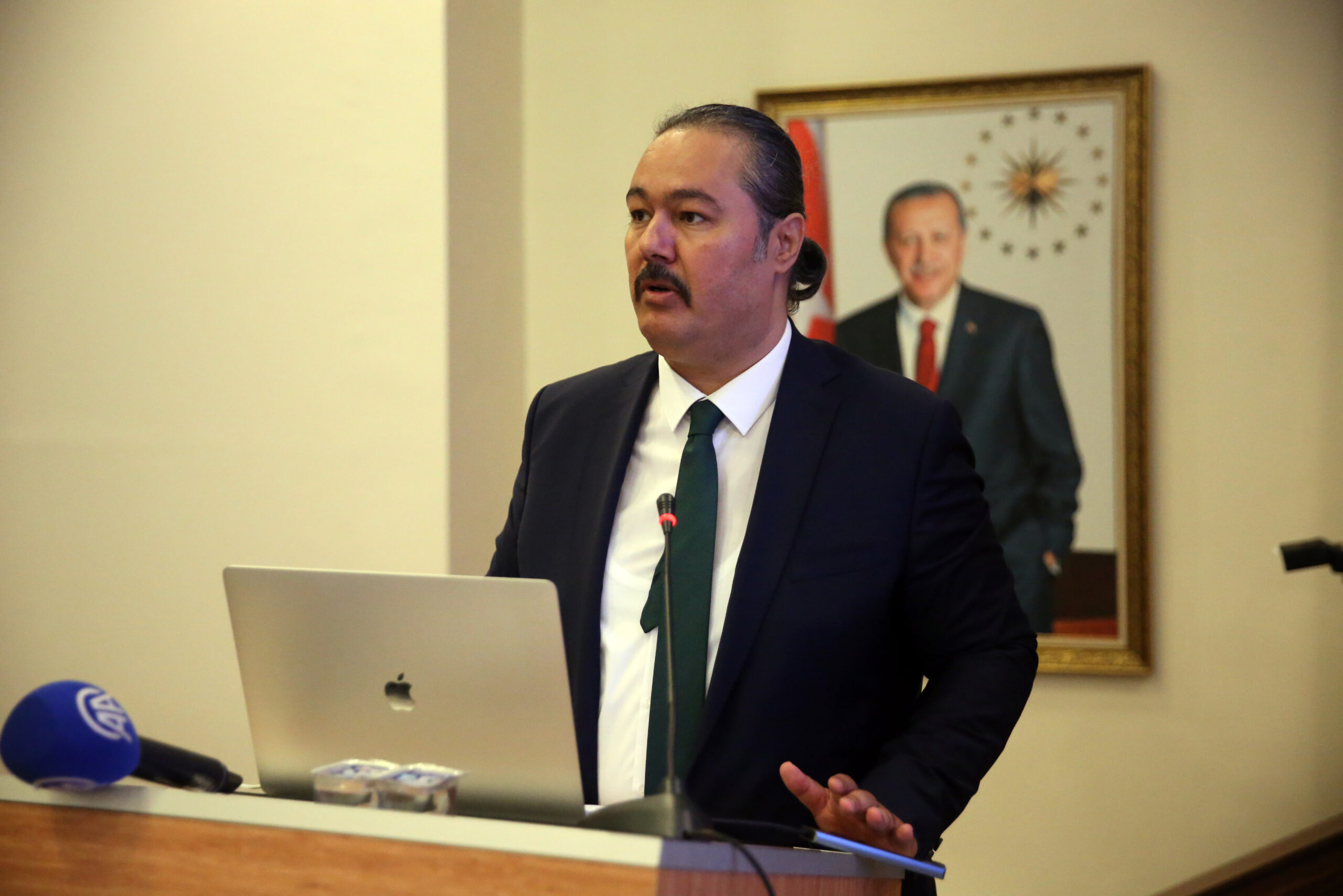 Öğretmen ve öğretmen adaylarına “oyunlaştırma ile şiddetsiz iletişim” eğitimi verildi