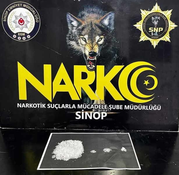 Sinop’ta uyuşturucu operasyonunda 3 kişi yakalandı